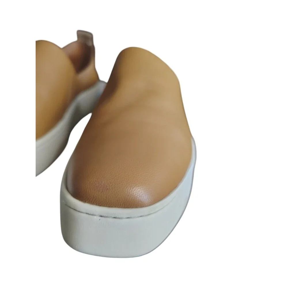 Vince Leather Saxon 2 Camel White Women’s Shoes Flats Slip On Size 9.5 Shoe   55